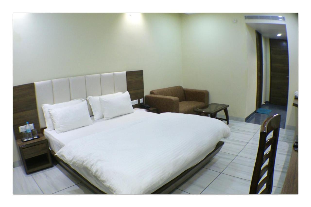 Hotel Grand Surya Kodarma Zewnętrze zdjęcie